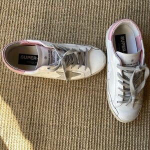 Golden Goose Sneakers